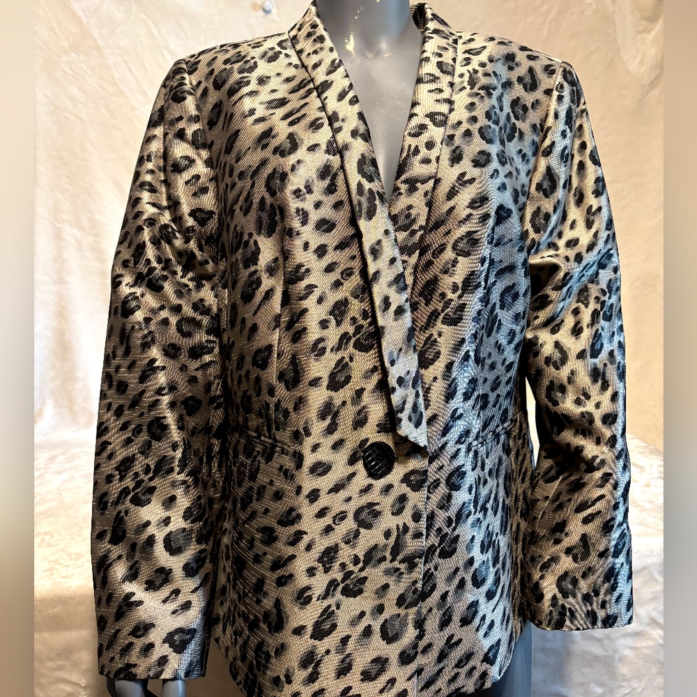 Nipon Boutique size 16 W  silver leopard print